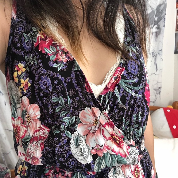 🌸HOST PICK ☀️LF purple floral wrap romper - Picture 2 of 6